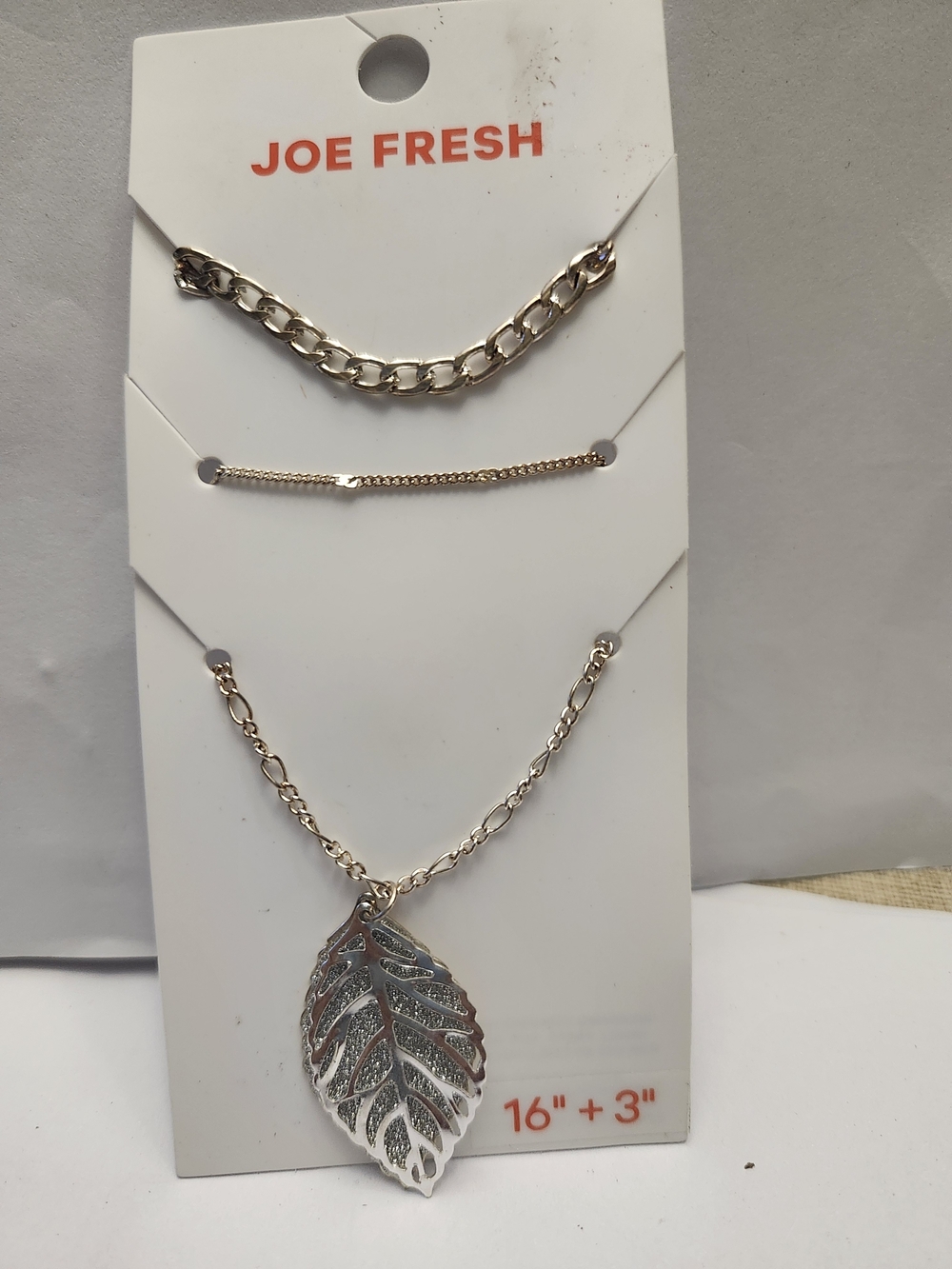 Joe Fresh Silver Tone Layered Leaf Pendant Necklace Set New